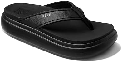 REEF Cushion Bondi Women's Sandal, Lightweight and Supportive Footbed, Water Friendly BlackBlack