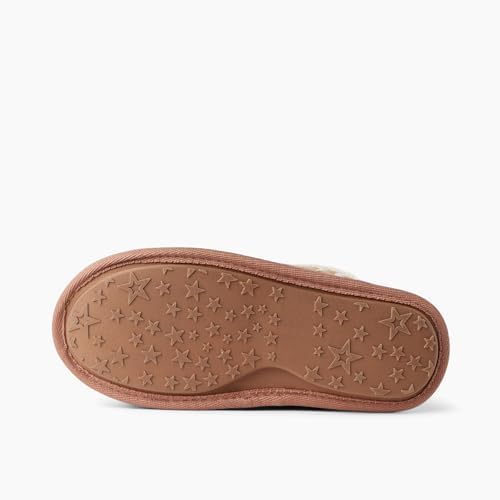 REEF Iryss Tan