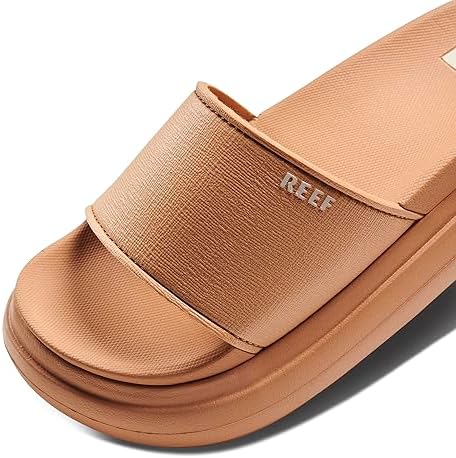 REEF Women's, Cushion Bondi Bay Sandal Natural