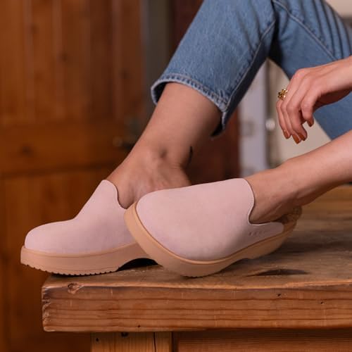 REEF Women's Shoes, Vista Skye Cameo Rose Suede