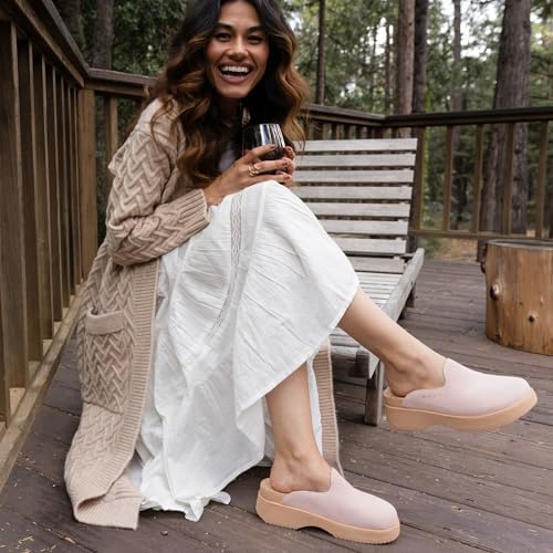 REEF Women's Shoes, Vista Skye Cameo Rose Suede