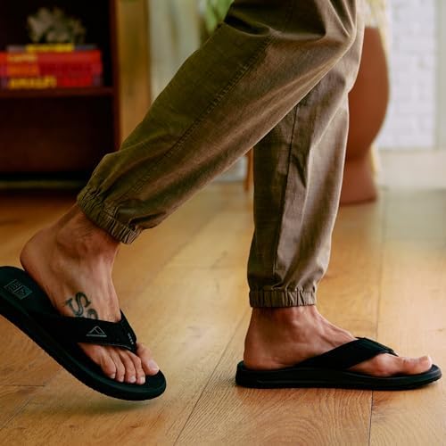 REEF Men's Phantoms Flip-Flop GreyNavy