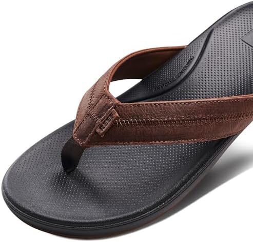 REEF Men’s Sandals, Cshn Phantom 2.0 LE Brown-black